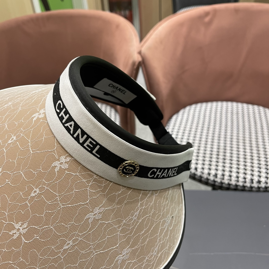  香奈儿Chanel遮阳帽女夏季韩版潮防紫外线户外骑车时尚空
顶大沿薄款防晒帽