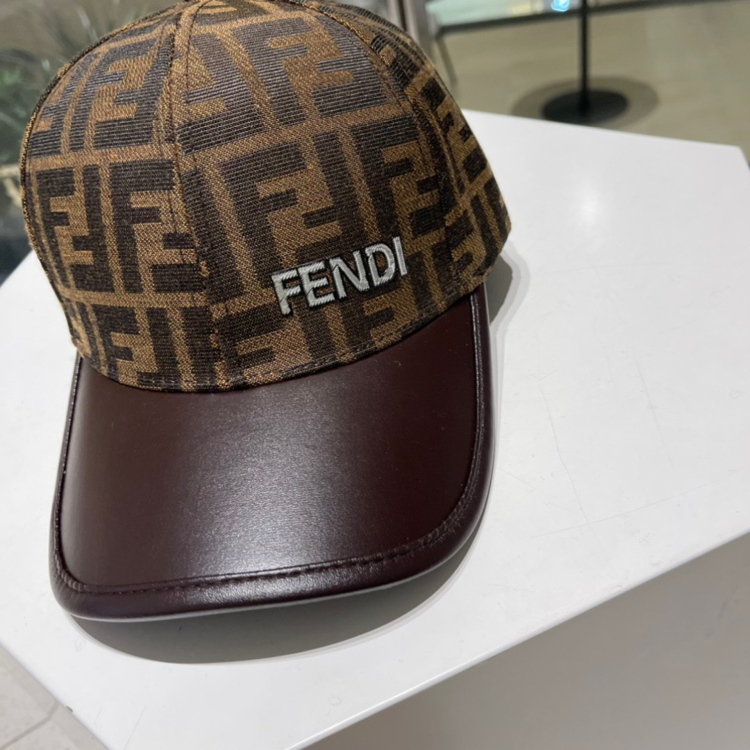  🧢芬迪FENDI。新款夏帽，棒球帽，超级无敌好看的帽子