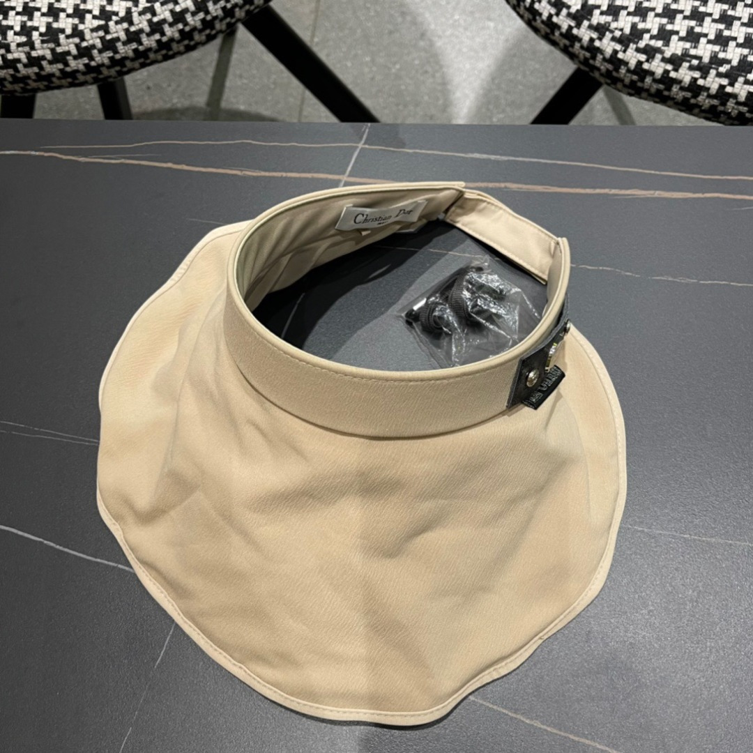  古奇GUCCI 2025爆款遮阳帽空顶帽，超方便！好搭！出街必备