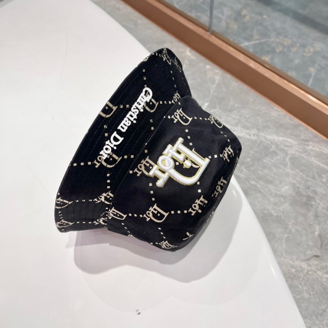  Dior迪奥 春夏款渔夫帽，休闲桶帽，百搭款，头围57、cm