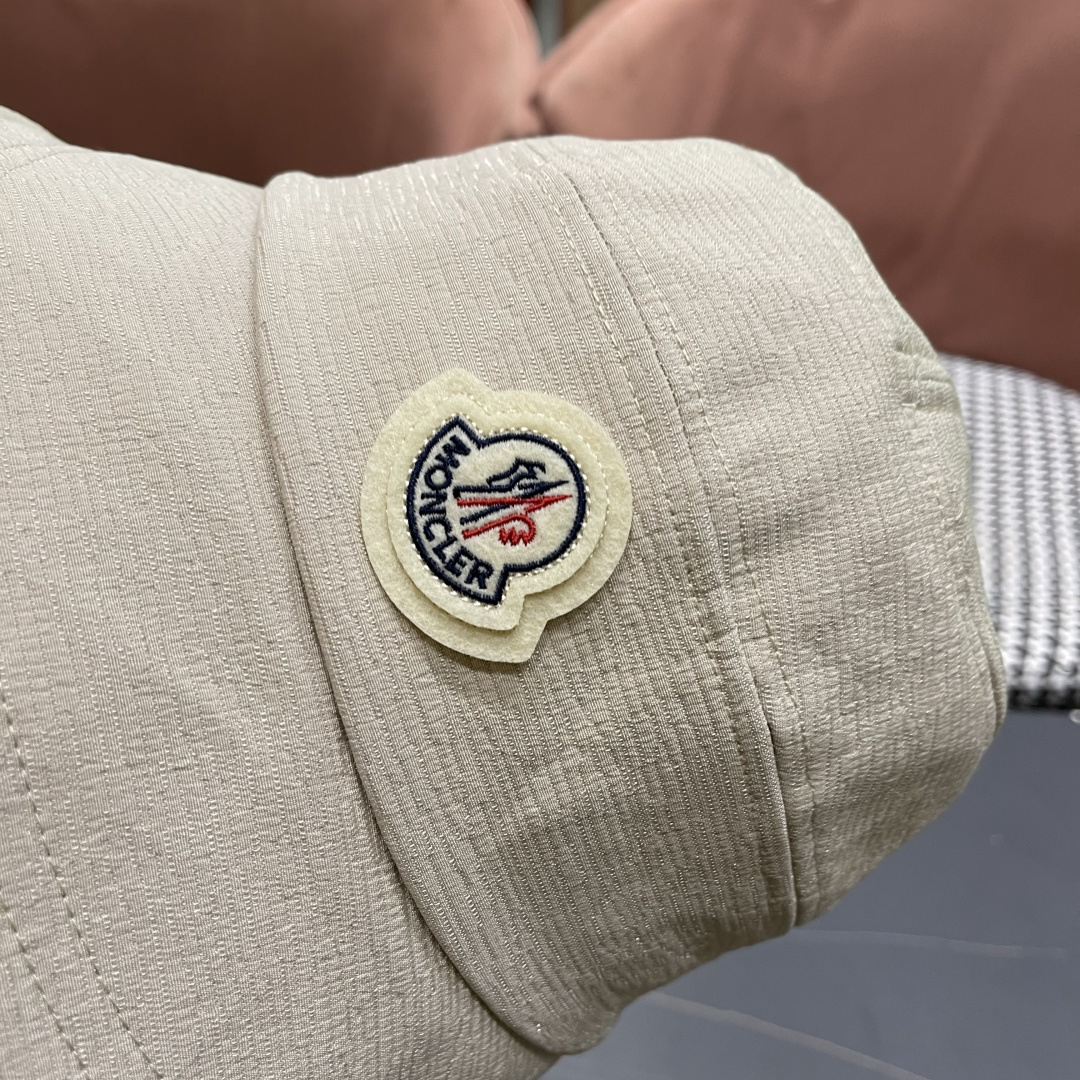  蒙口Moncler渔夫帽子女春夏2025新款高品质蝴
蝶结显脸小防晒遮