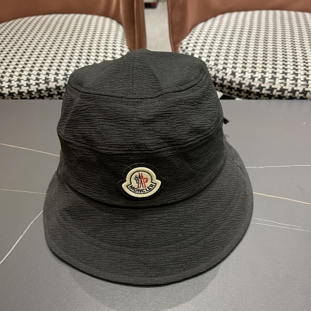  蒙口Moncler渔夫帽子女春夏2025新款高品质蝴
蝶结显脸小防晒遮