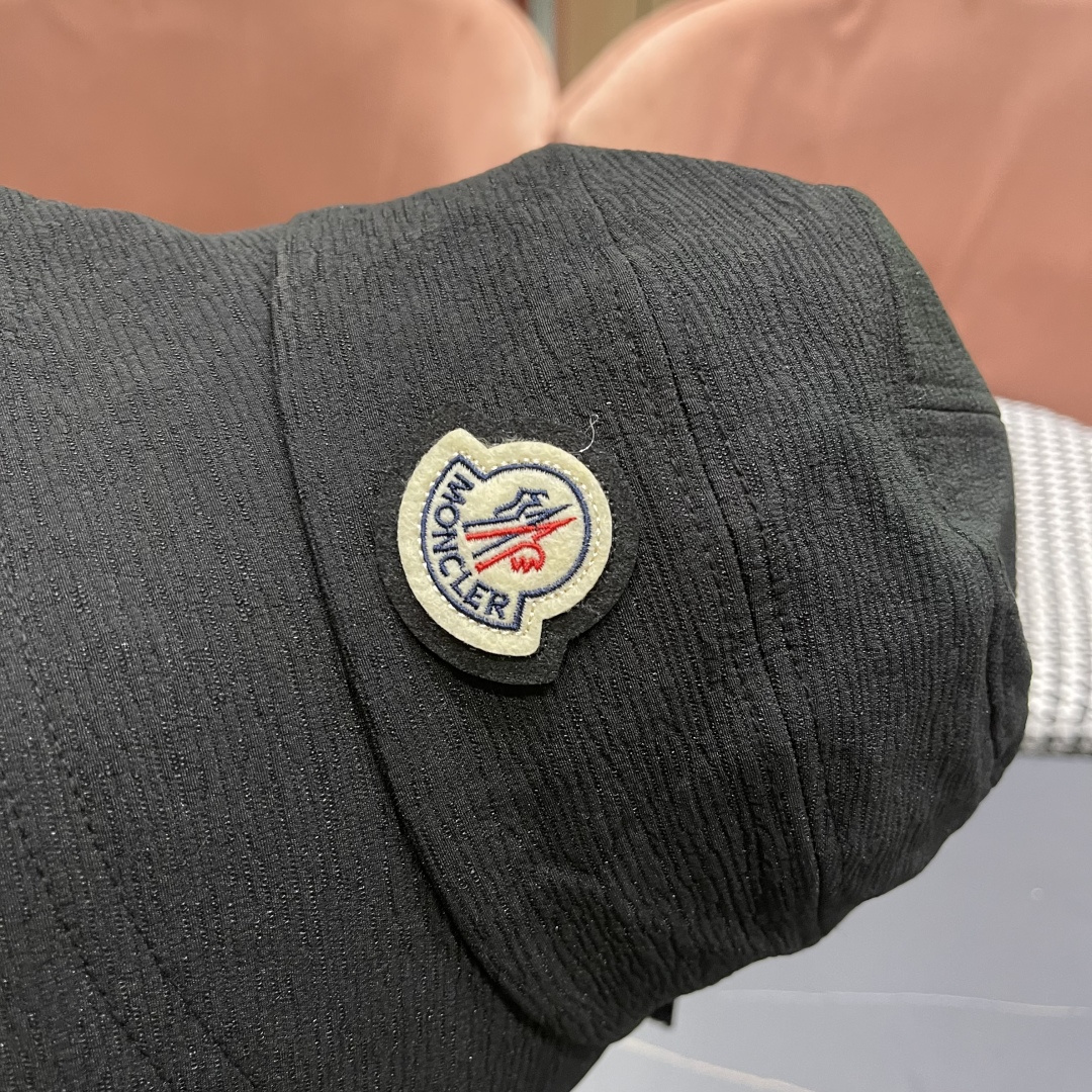  蒙口Moncler渔夫帽子女春夏2025新款高品质蝴
蝶结显脸小防晒遮