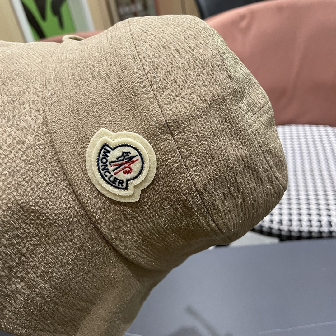  蒙口Moncler渔夫帽子女春夏2025新款高品质蝴
蝶结显脸小防晒遮