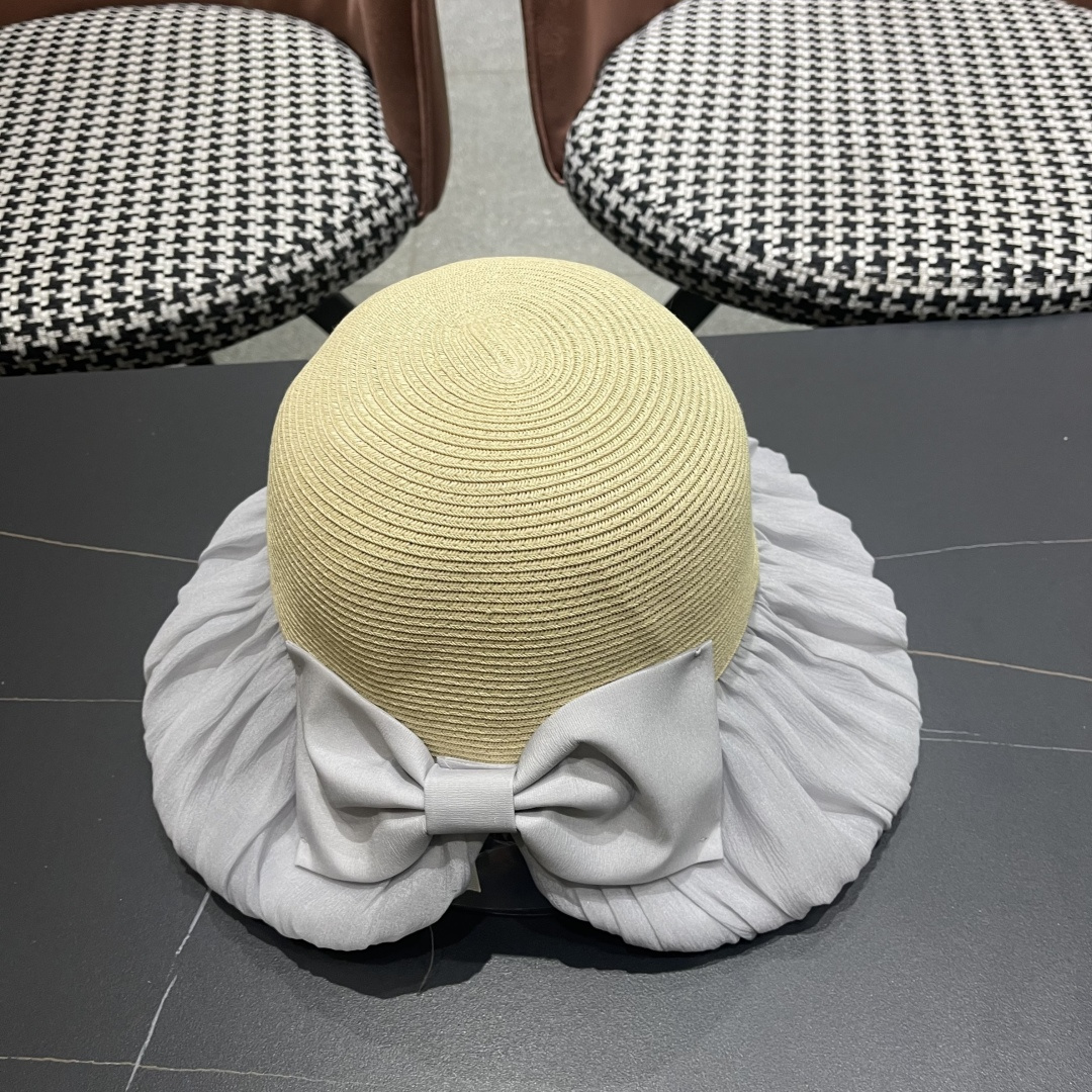 迪奥Dior大檐防晒盆帽渔夫帽防紫外线太阳帽韩版
优雅蝴蝶结遮阳草帽女夏季