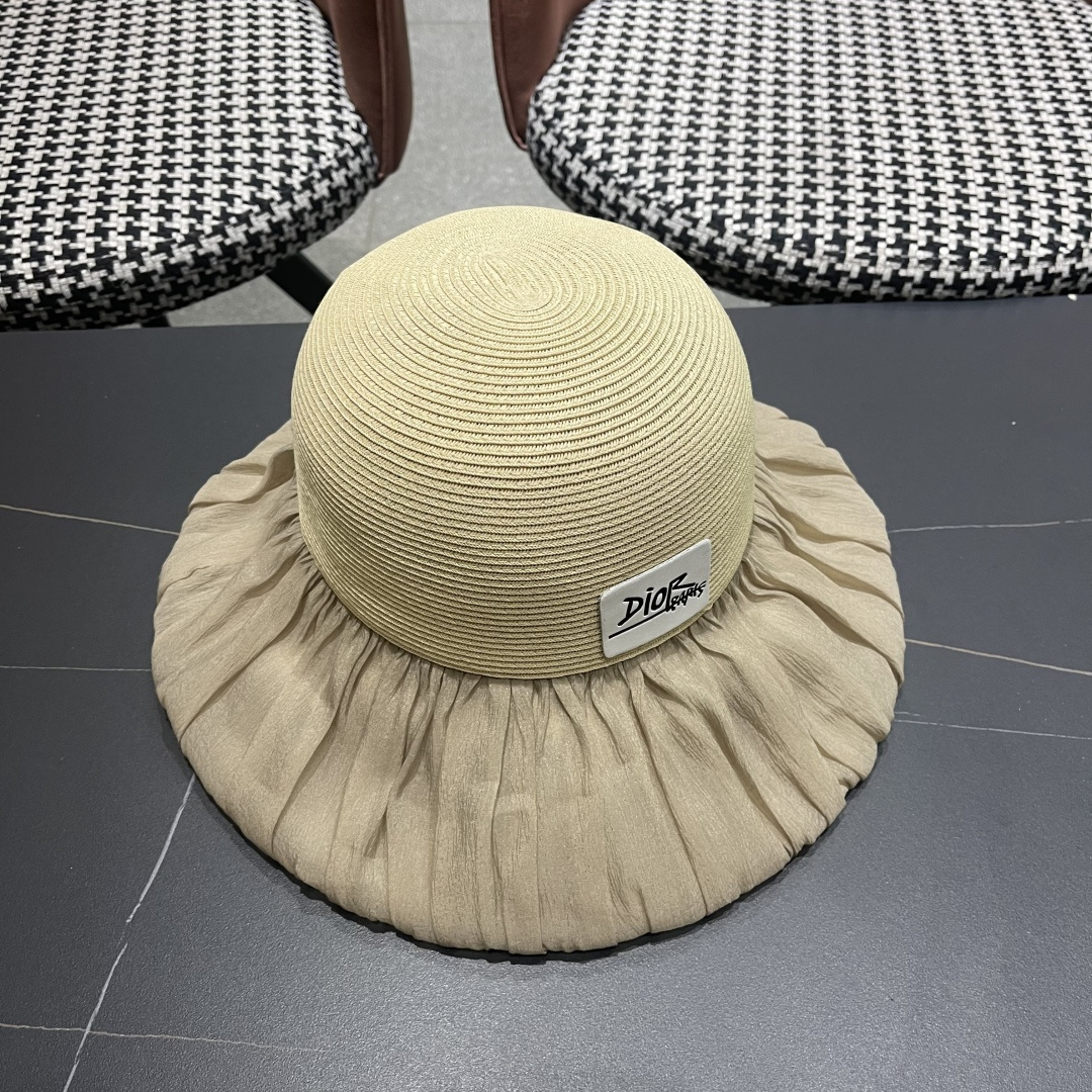 迪奥Dior大檐防晒盆帽渔夫帽防紫外线太阳帽韩版
优雅蝴蝶结遮阳草帽女夏季