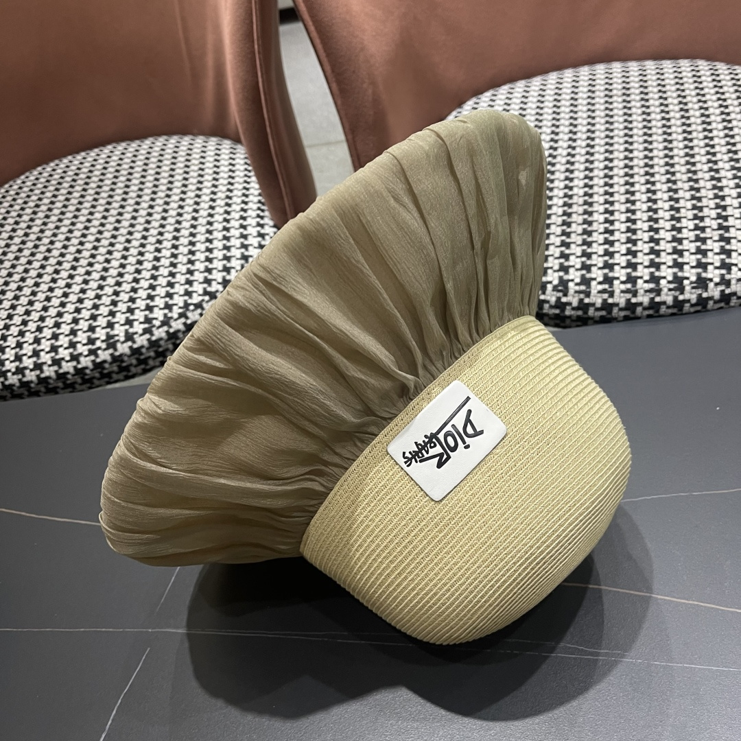 迪奥Dior大檐防晒盆帽渔夫帽防紫外线太阳帽韩版
优雅蝴蝶结遮阳草帽女夏季