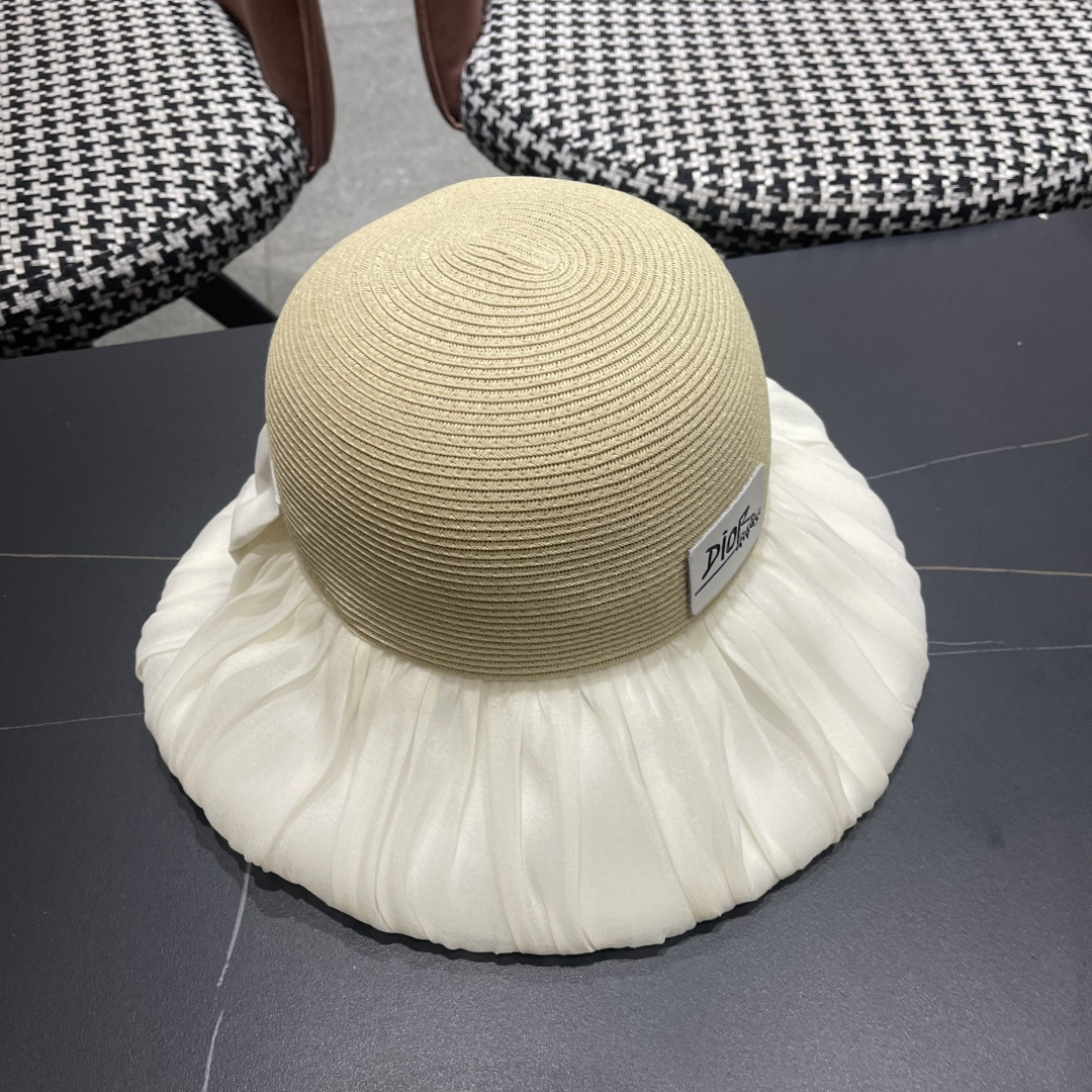迪奥Dior大檐防晒盆帽渔夫帽防紫外线太阳帽韩版
优雅蝴蝶结遮阳草帽女夏季