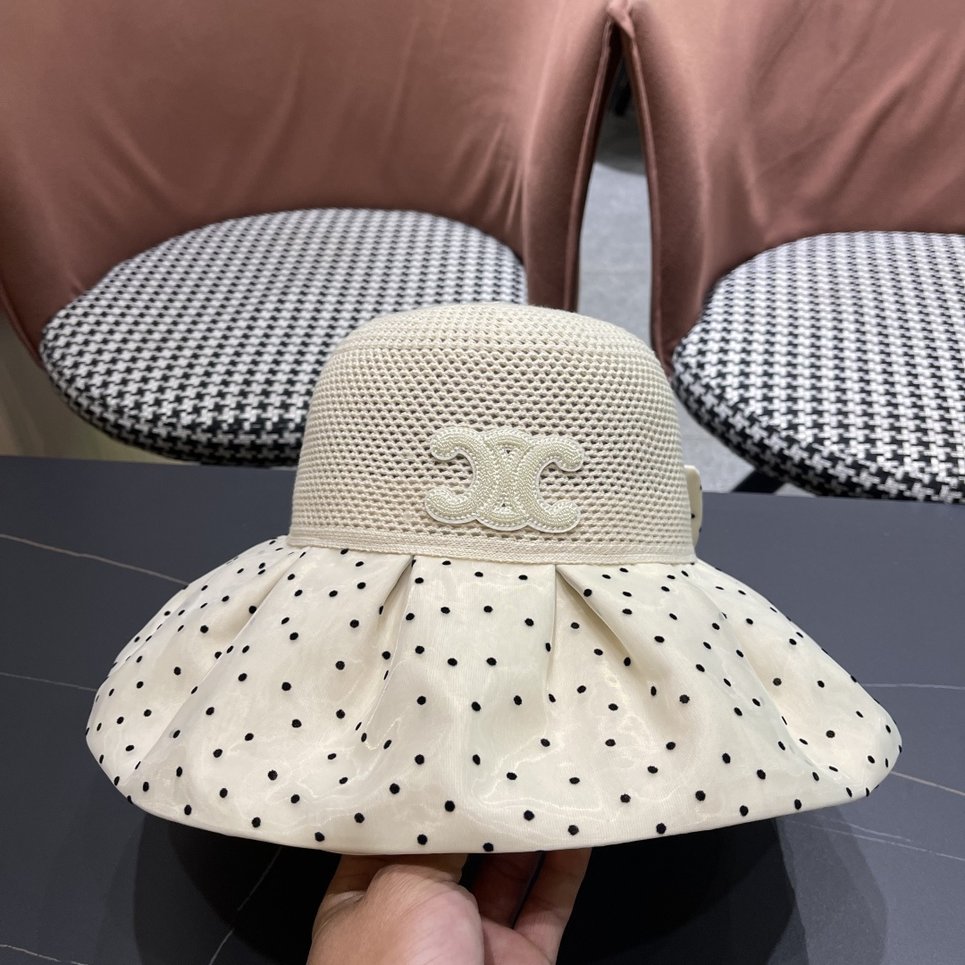  赛琳CELINE 春夏新款时尚波点大沿遮阳女渔夫帽度假遮脸防晒帽户外休闲太阳帽