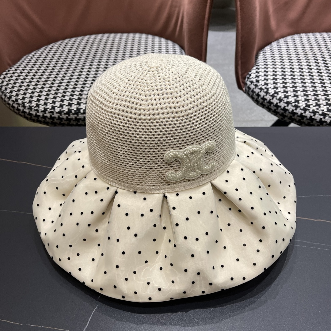  赛琳CELINE 春夏新款时尚波点大沿遮阳女渔夫帽度假遮脸防晒帽户外休闲太阳帽