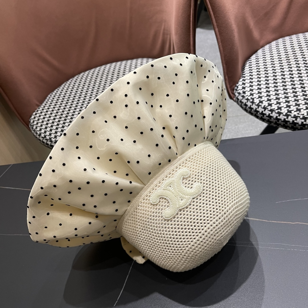  赛琳CELINE 春夏新款时尚波点大沿遮阳女渔夫帽度假遮脸防晒帽户外休闲太阳帽