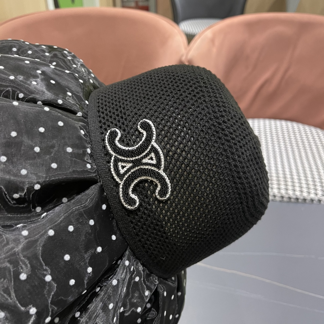  赛琳CELINE 春夏新款时尚波点大沿遮阳女渔夫帽度假遮脸防晒帽户外休闲太阳帽