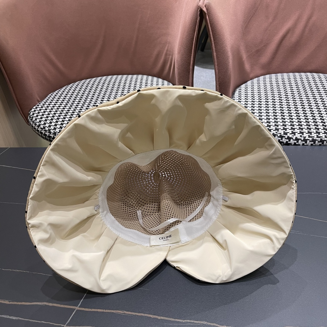  赛琳CELINE 春夏新款时尚波点大沿遮阳女渔夫帽度假遮脸防晒帽户外休闲太阳帽