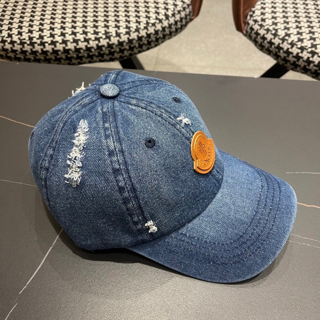 春夏新款 蒙口MONCLER牛仔破洞棒球帽，年轻时尚潮人穿搭色系，好看有质感！