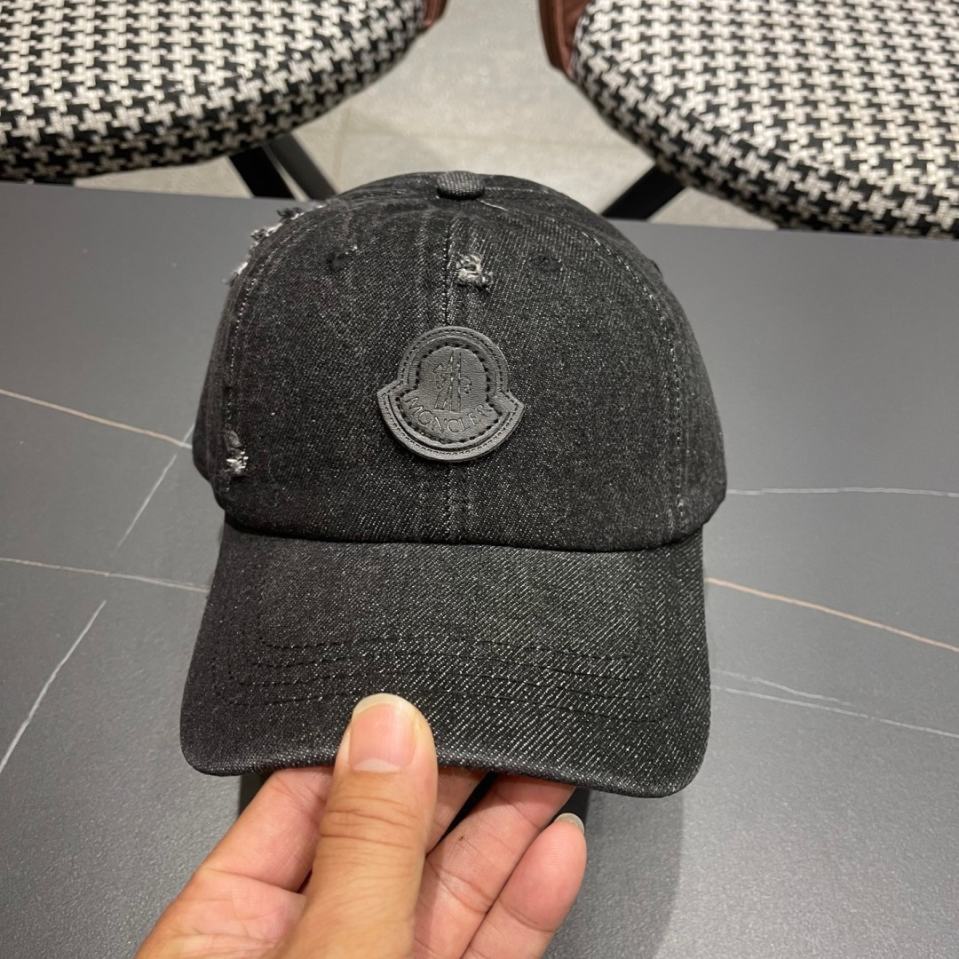  春夏新款 蒙口MONCLER牛仔破洞棒球帽，年轻时尚潮人穿搭色系，好看有质感！