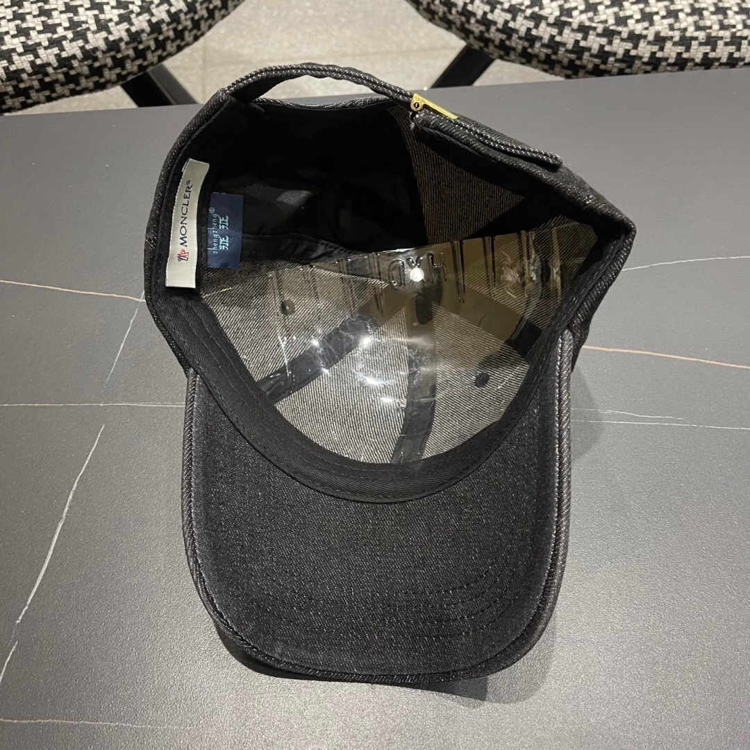  春夏新款 蒙口MONCLER牛仔破洞棒球帽，年轻时尚潮人穿搭色系，好看有质感！