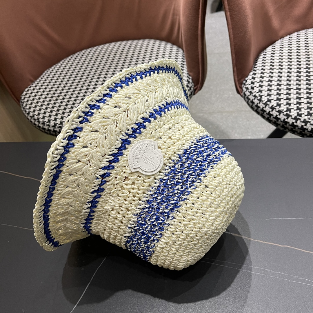  （蒙囗MONCLER海边度假条纹手工编织渔夫帽女夏法式镂空大帽檐遞阳防晒草帽
