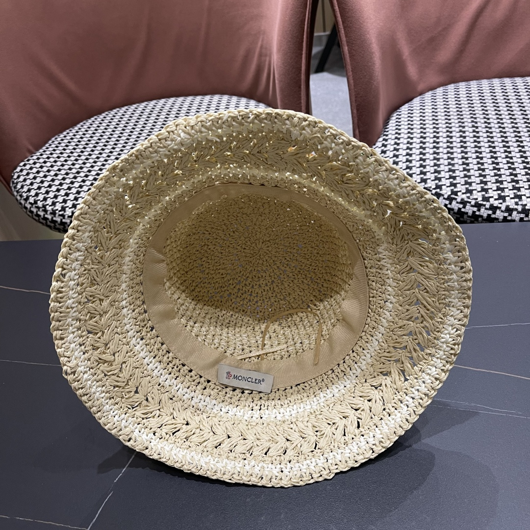  （蒙囗MONCLER海边度假条纹手工编织渔夫帽女夏法式镂空大帽檐遞阳防晒草帽
