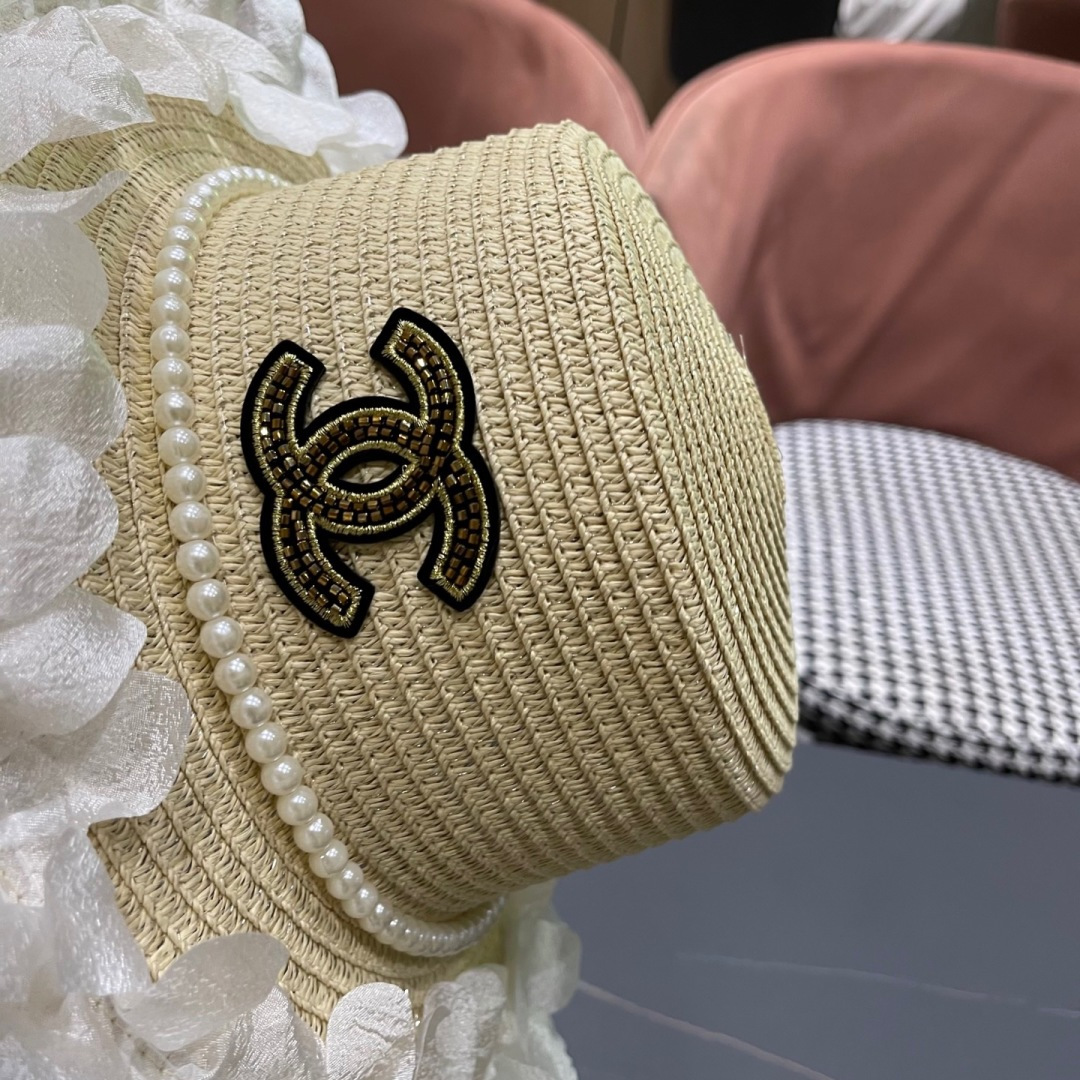  chanel香夸儿。2025新款法式蕾丝蝴蝶结包边草编平顶礼帽女夏夭出游放紫外线遮阳大沿草帽