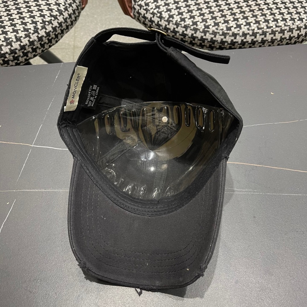  春夏新款 蒙口MONCLER棒球帽，年轻时尚潮人穿搭色系，视觉效果超强，好看有质感！