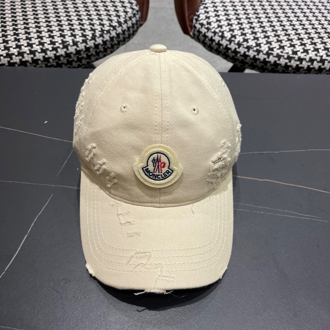NO:348497,New spring and summer style with a covert MONCLER baseball cap, young and fashionable people wear colors, super visual effect, good-looking and textured!  Hat Straw Hat Fisherman Hat Baseball Hat, Hats, Moncler, espadrilles, hats春夏新款 蒙口MONCLER棒球帽,年轻时尚潮人穿搭色系,视觉效果超强,好看有质感！帽子草帽渔夫帽棒球帽,帽子,Moncler,espadrilles,hats,hat