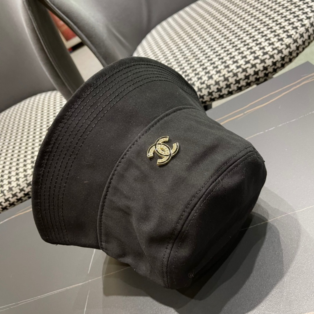  香奈儿CHANEL 官方新品渔夫帽，小香经典简约，时尚休闲设计