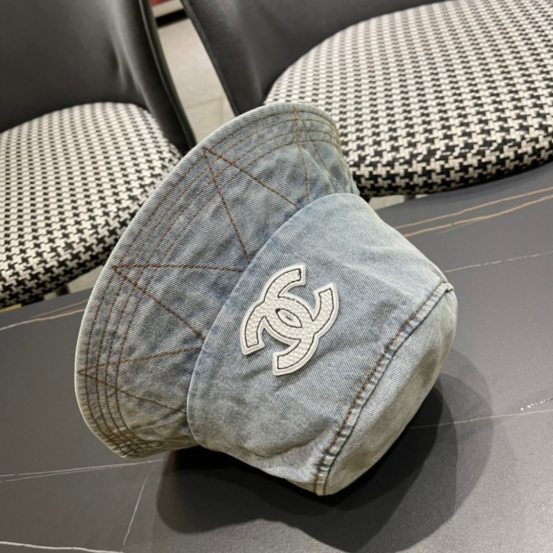 💛【CHANEL香奈儿】2025新款简约大牌牛仔渔夫帽🌈
遮阳百搭的一款～非常有质感