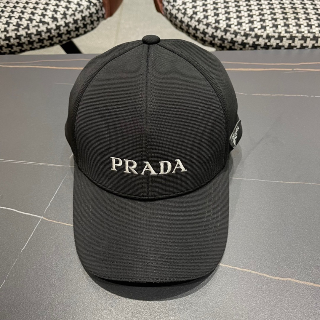 NO:348228,[Prada] New baseball cap, shipped simultaneously in the counter, big brand models are super easy to match, so buy them quickly!  Hat Straw Hat Fisherman Hat Baseball Hat, Hats, Prada, espadrilles, hats【普拉达】新款棒球帽,专柜同步出货,大牌款超好搭配,赶紧入手！帽子草帽渔夫帽棒球帽,帽子,prada,espadrilles,hats,hat