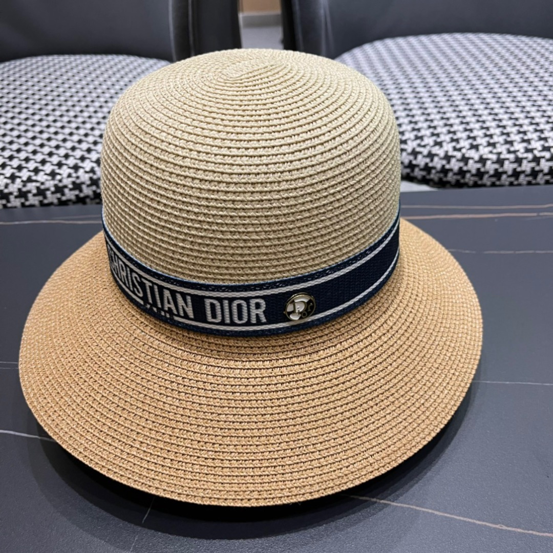 NO:348189,DIOR DIOR brand new straw hat, summer items, beautiful and versatile hat, straw hat, fisherman hat, baseball hat, hat, dior, dior, espadrilles, hatsDIOR 迪奥 大牌新款草帽 ,夏日单品 好看又百搭帽子草帽渔夫帽棒球帽,帽子,dior,dior,espadrilles,hats,hat