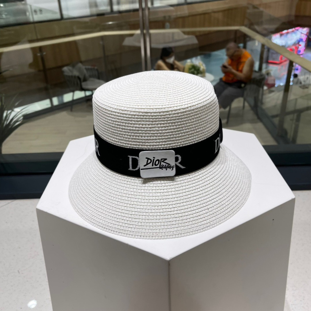 NO:348197,Dior new straw hat, socialite top hat, head circumference 57cm hat, straw hat fisherman hat baseball hat, hat, dior, dior, espadrilles, hatsDior迪奥新款草帽,名媛风礼帽,头围57cm帽子草帽渔夫帽棒球帽,帽子,dior,dior,espadrilles,hats,hat