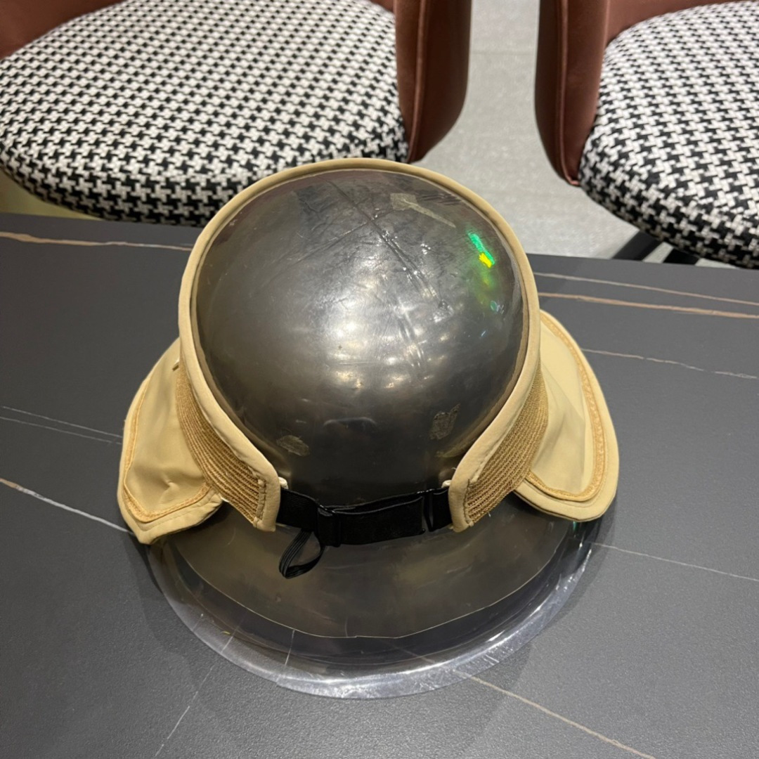 【Chanel香奈儿】2025夏款空顶遮阳渔夫帽🌈 浪漫沙滩款！出街必备