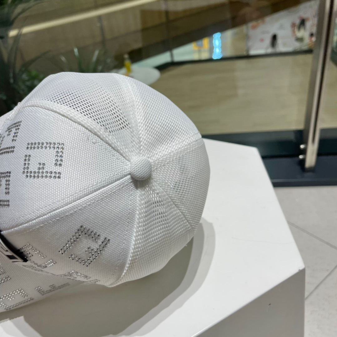  FENDI芬迪 老花系列棒球帽🧢 经典FF中古单品，气质穿搭单品，质量杠杠强