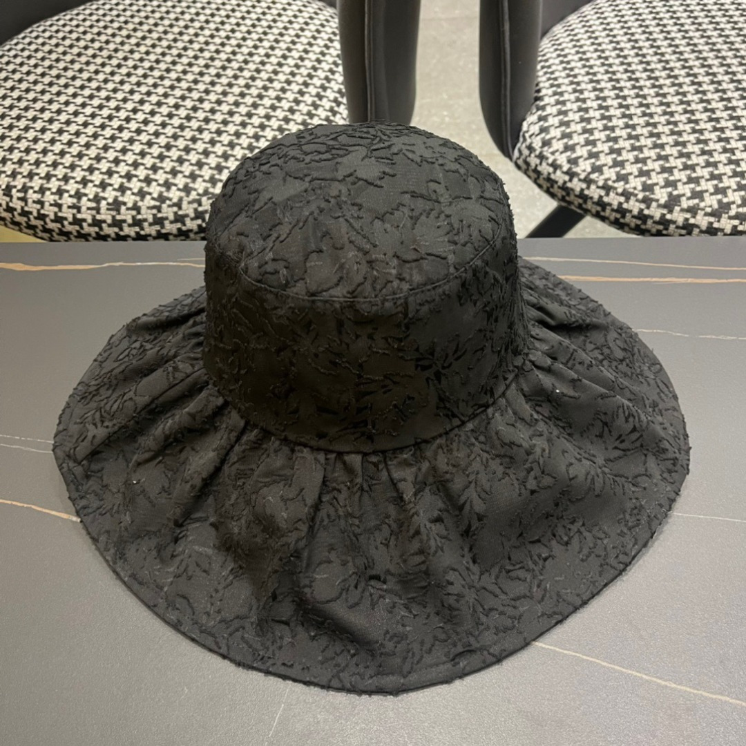  普拉达PrADA遮阳帽女防晒遮阳渔夫帽韩版字母折边百搭户外出游太阳帽