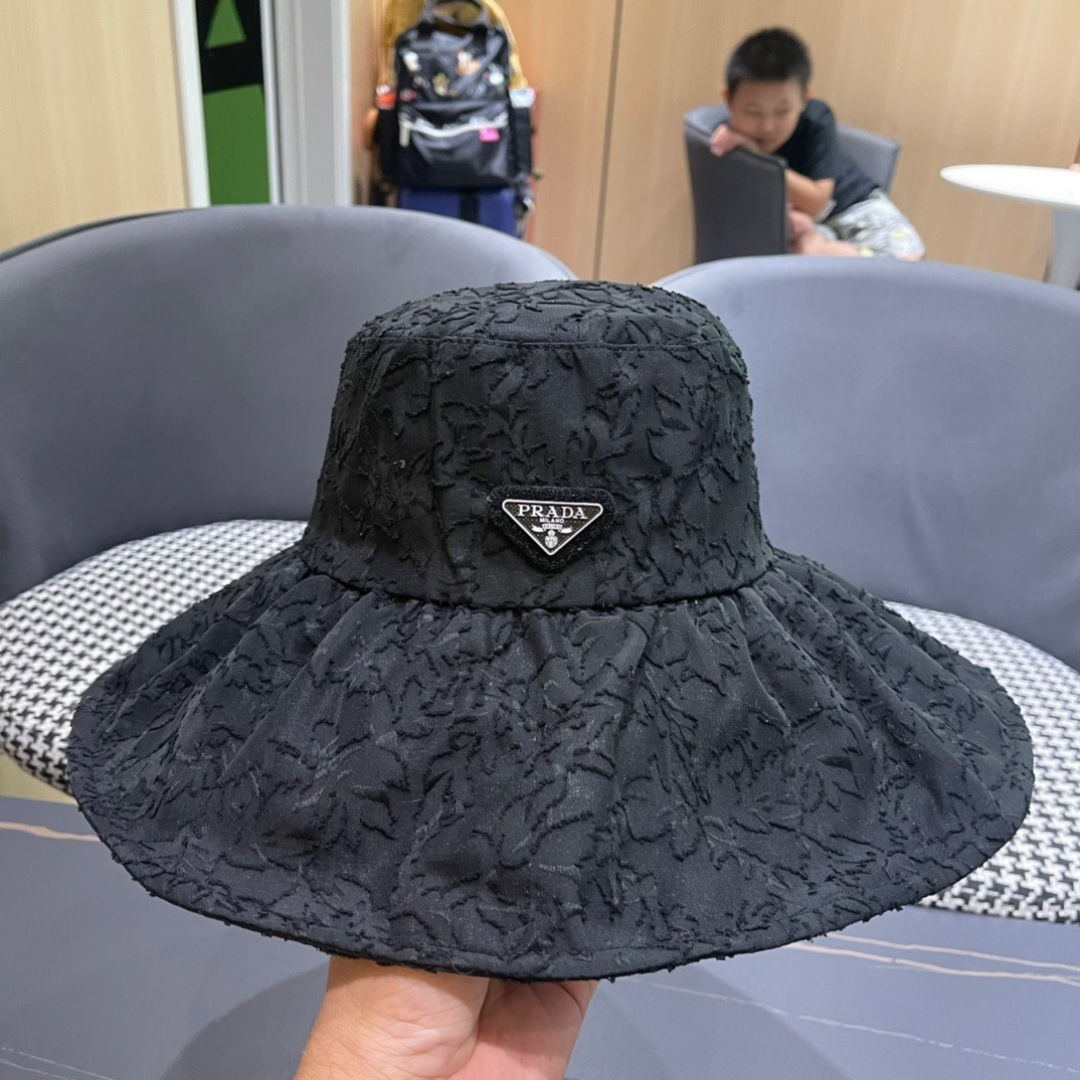 普拉达PrADA遮阳帽女防晒遮阳渔夫帽韩版字母折边百搭户外出游太阳帽
