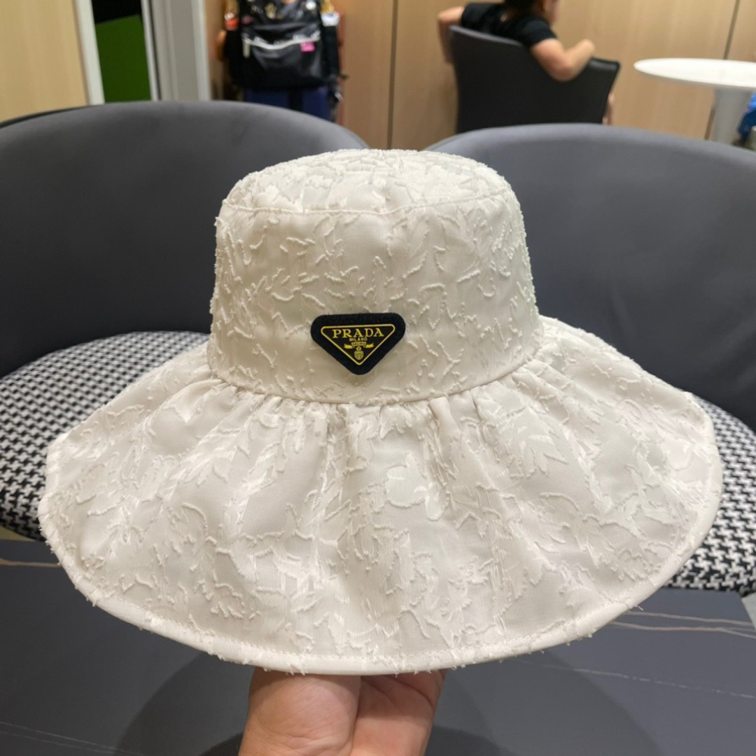  普拉达PrADA遮阳帽女防晒遮阳渔夫帽韩版字母折边百搭户外出游太阳帽