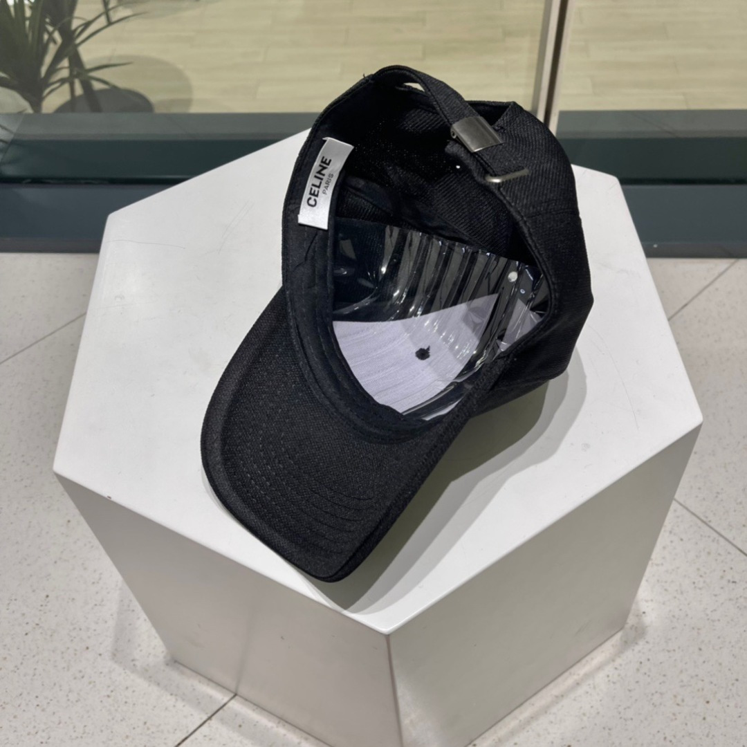CELIN 赛琳ss新款凯旋门刺绣棒球帽🧢帽型完全按照定做。凯旋门图案章仔区别市面版本，大小及圈圈毛质感