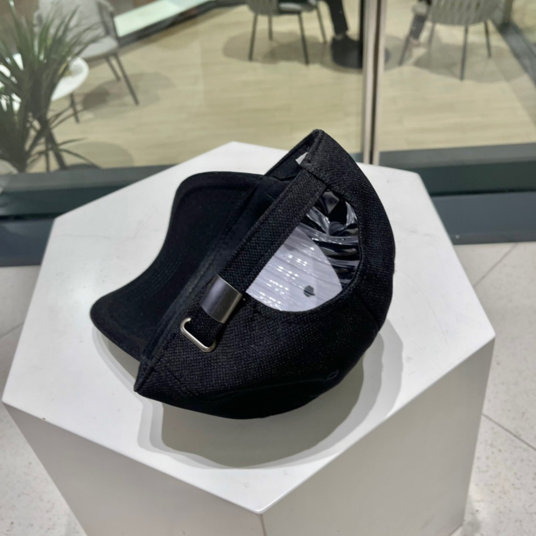 CELIN 赛琳ss新款凯旋门刺绣棒球帽🧢帽型完全按照定做。凯旋门图案章仔区别市面版本，大小及圈圈毛质感