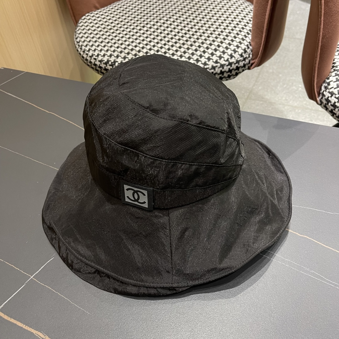 💛【CHANEL香奈儿】2025 新款夏季不规则小香风简约渔夫帽🌈 经典百搭休闲～洋气好看！