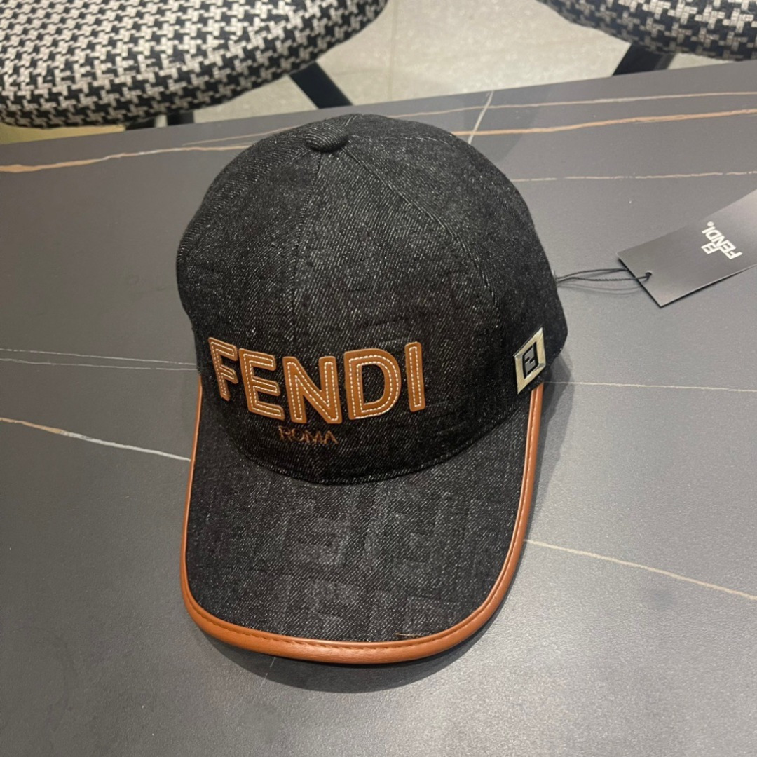   FENDI芬迪，2025新品棒球帽 代购版本！时尚潮流，高端做工！