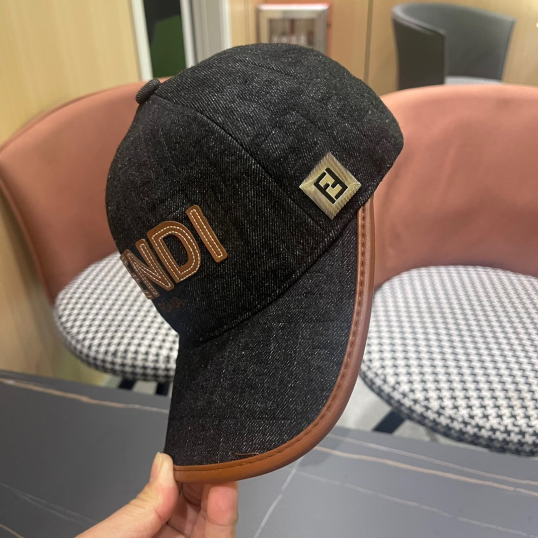   FENDI芬迪，2025新品棒球帽 代购版本！时尚潮流，高端做工！