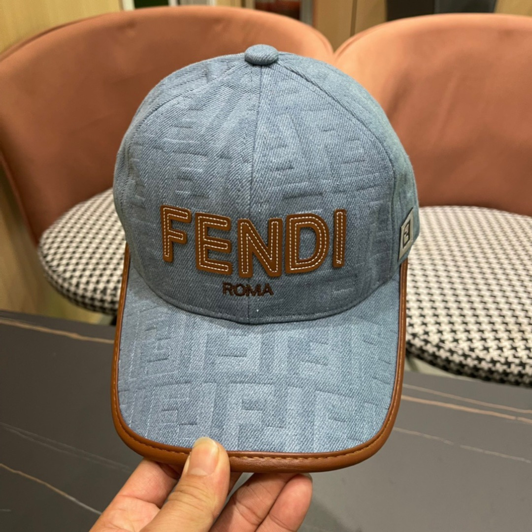   FENDI芬迪，2025新品棒球帽 代购版本！时尚潮流，高端做工！