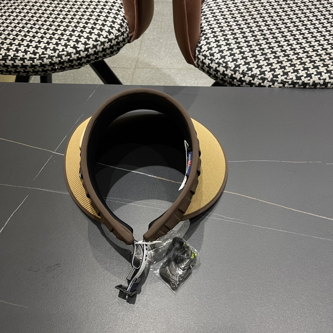  迪奥Dior新款大帽檐防晒帽空顶草帽遮阳帽女春夏防
紫外线太阳帽沙滩帽 回购率100%