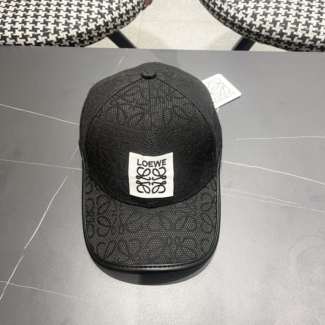  罗意威loewe新款简约刺绣经典logo，质感超级赞👍，精致大牌范，女神必备神器，情侣款