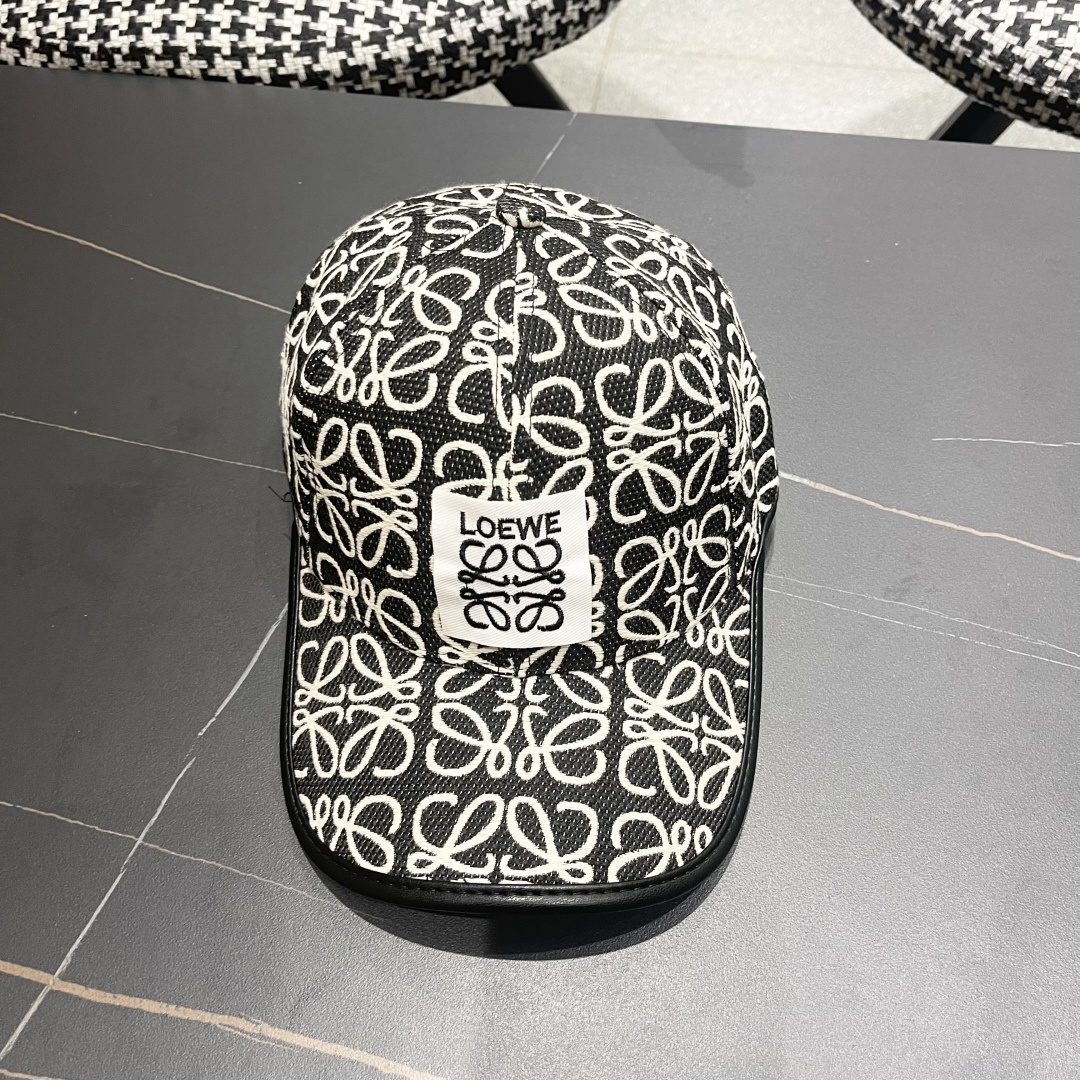  罗意威loewe新款简约刺绣经典logo，质感超级赞👍，精致大牌范，女神必备神器，情侣款