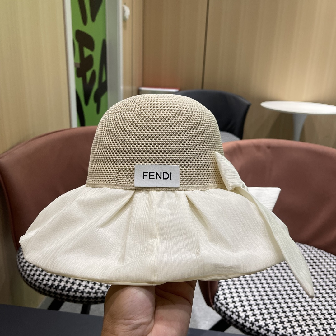  芬迪FENDI帽子女夏季遮脸黑椒防晒大沿渔夫帽蝴蝶结镂空太阳帽Uv盆帽