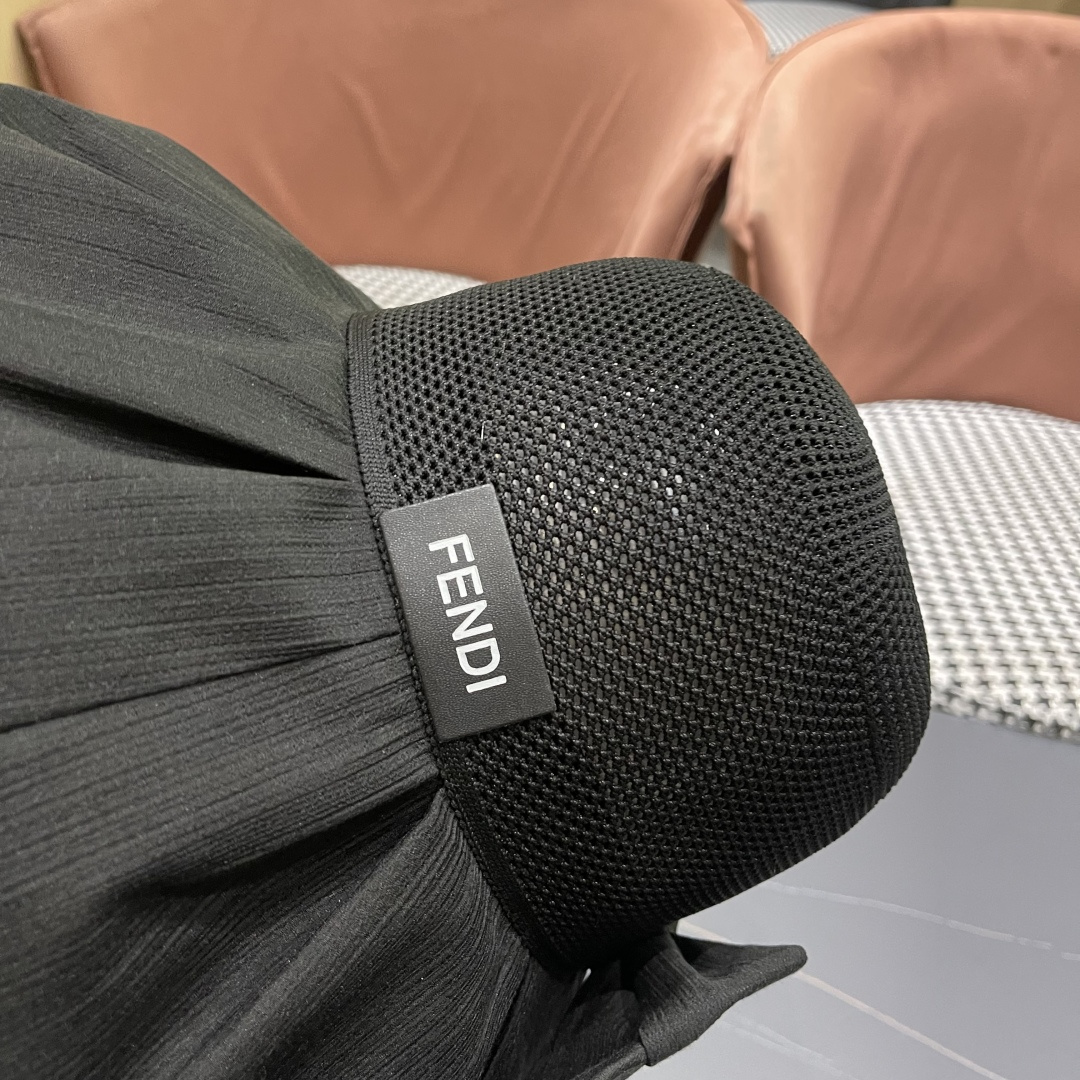  芬迪FENDI帽子女夏季遮脸黑椒防晒大沿渔夫帽蝴蝶结镂空太阳帽Uv盆帽