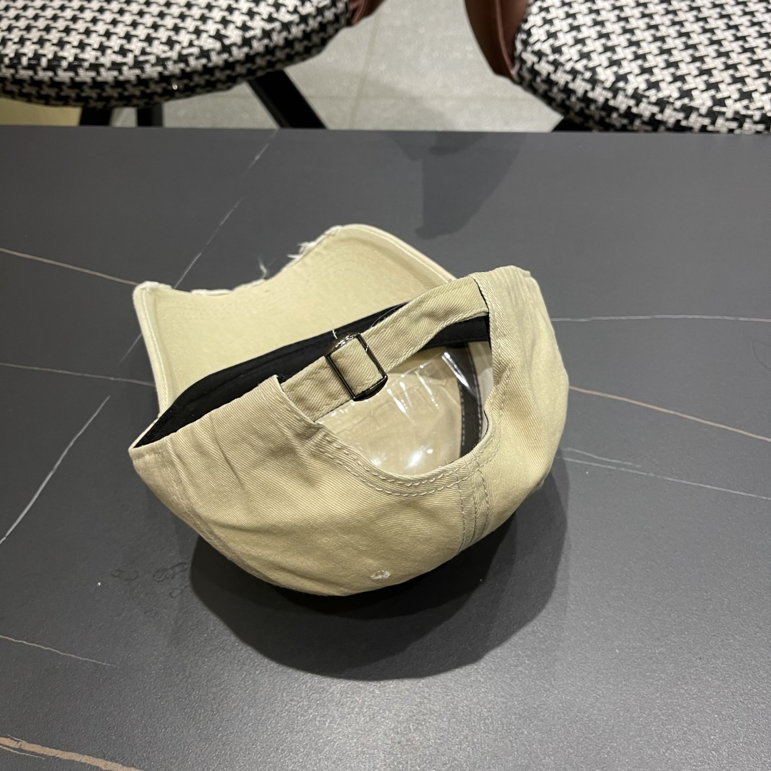  蒙口Moncler🆕春款新款个性棒球帽，高品质透气性巨佳，四季佩戴款
高颜值时尚单品男女同款