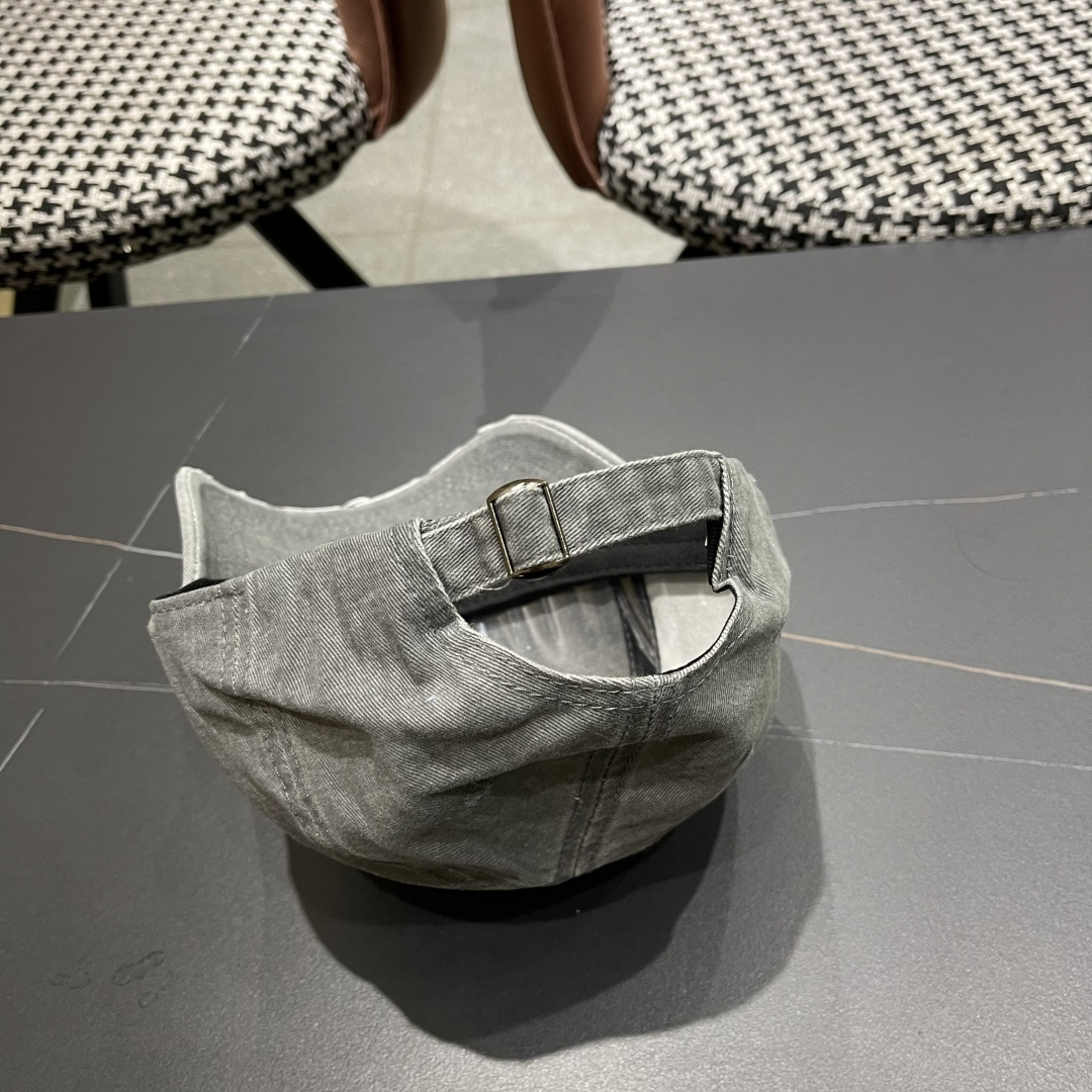  蒙口Moncler🆕春款新款个性棒球帽，高品质透气性巨佳，四季佩戴款
高颜值时尚单品男女同款