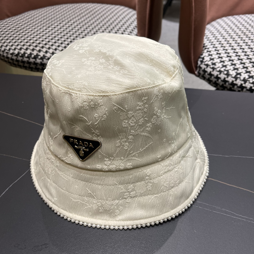  PRADA普拉达国风珍珠边渔夫帽子女 2025新款夏季百搭品脸小盆帽岀游防晒遞阳