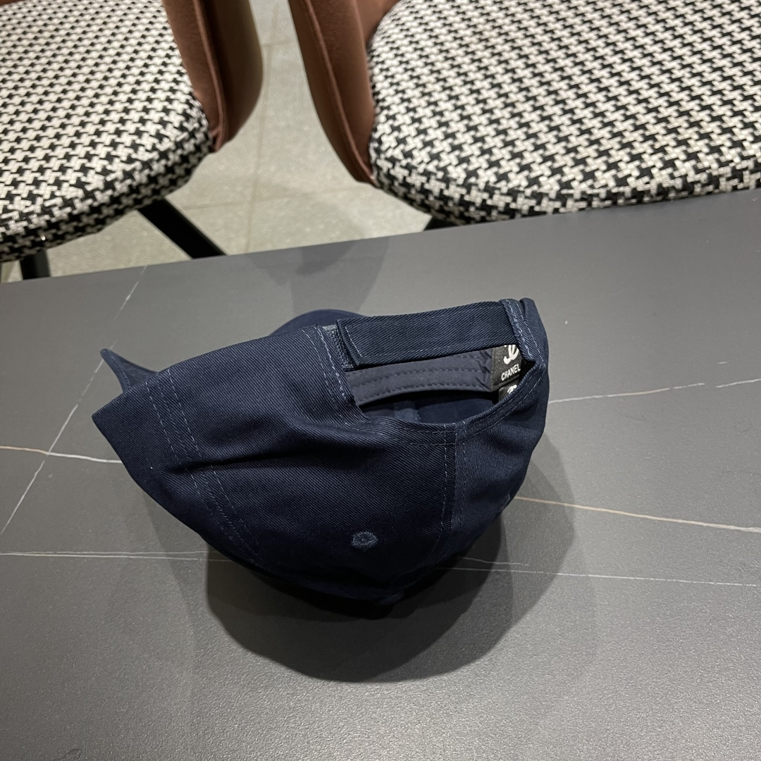  CHANEL香奈儿】2025新款新品系列棒球帽，爆款，大牌同步，超好搭配，出货！

​